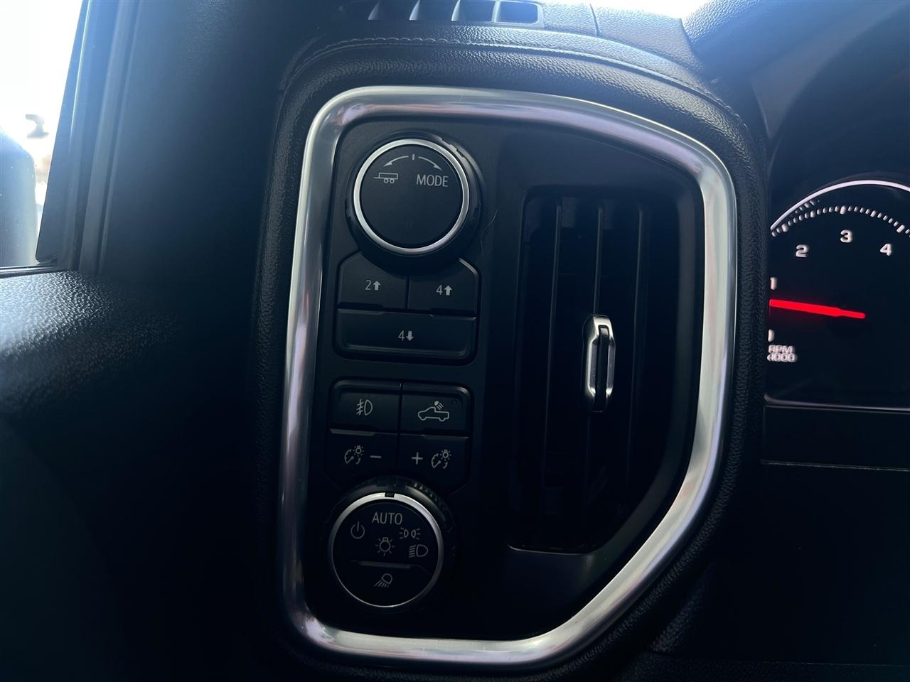 Chevrolet Silverado 2500HD LT Crew Cab Long Box 4WD 2021