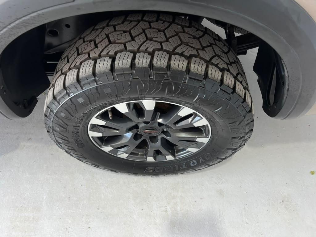 Nissan Titan PRO-4X Crew Cab 4WD 2021