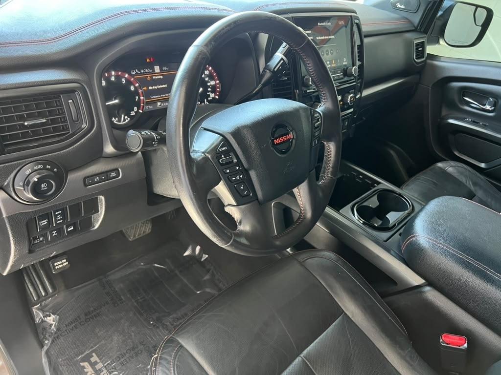 Nissan Titan PRO-4X Crew Cab 4WD 2021
