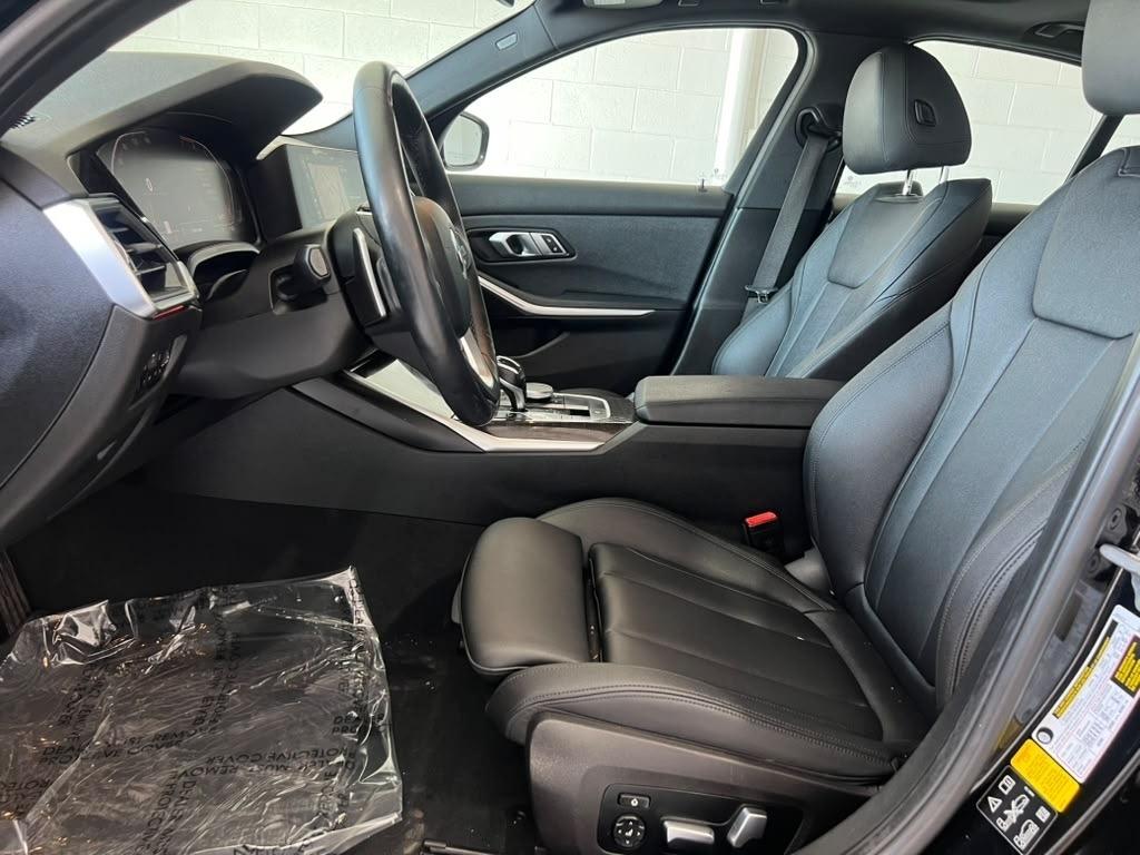 BMW 3-Series 330i xDrive 2020