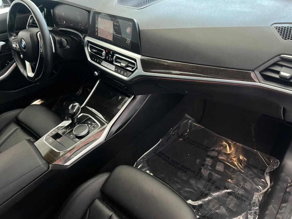 BMW 3-Series 330i xDrive 2020