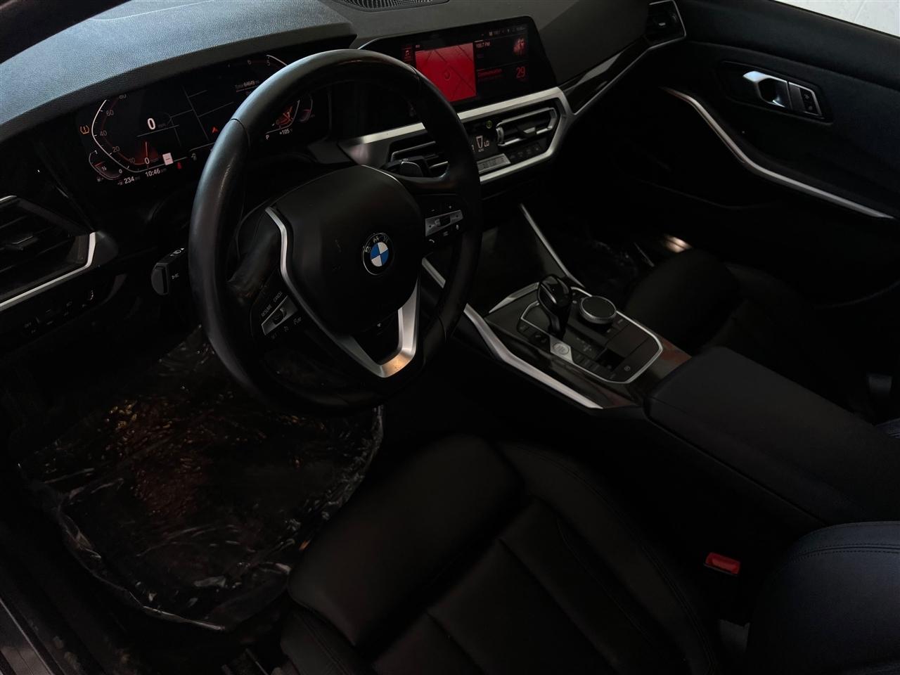 BMW 3-Series 330i xDrive 2020