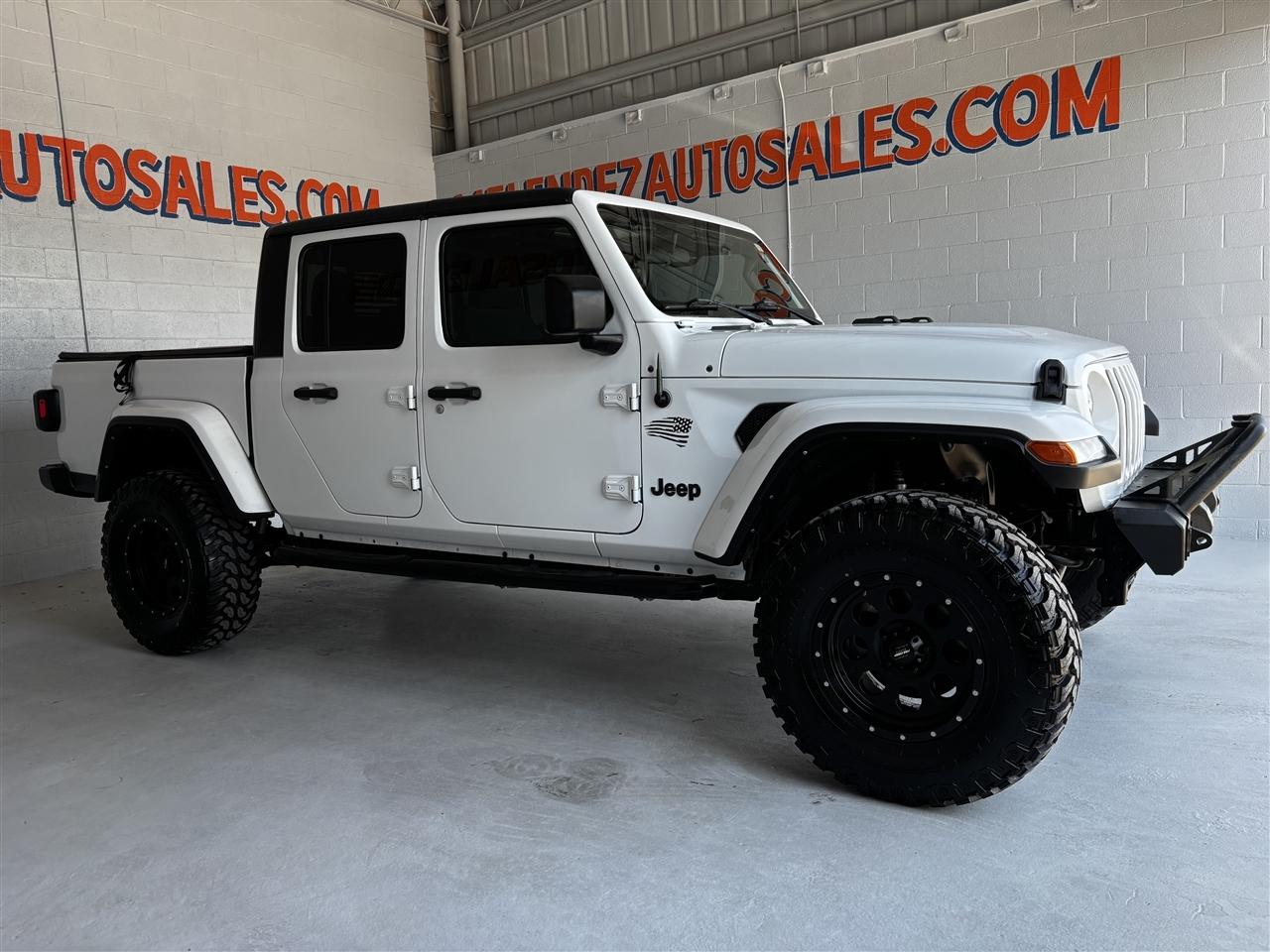 Jeep Gladiator Sport S 2021