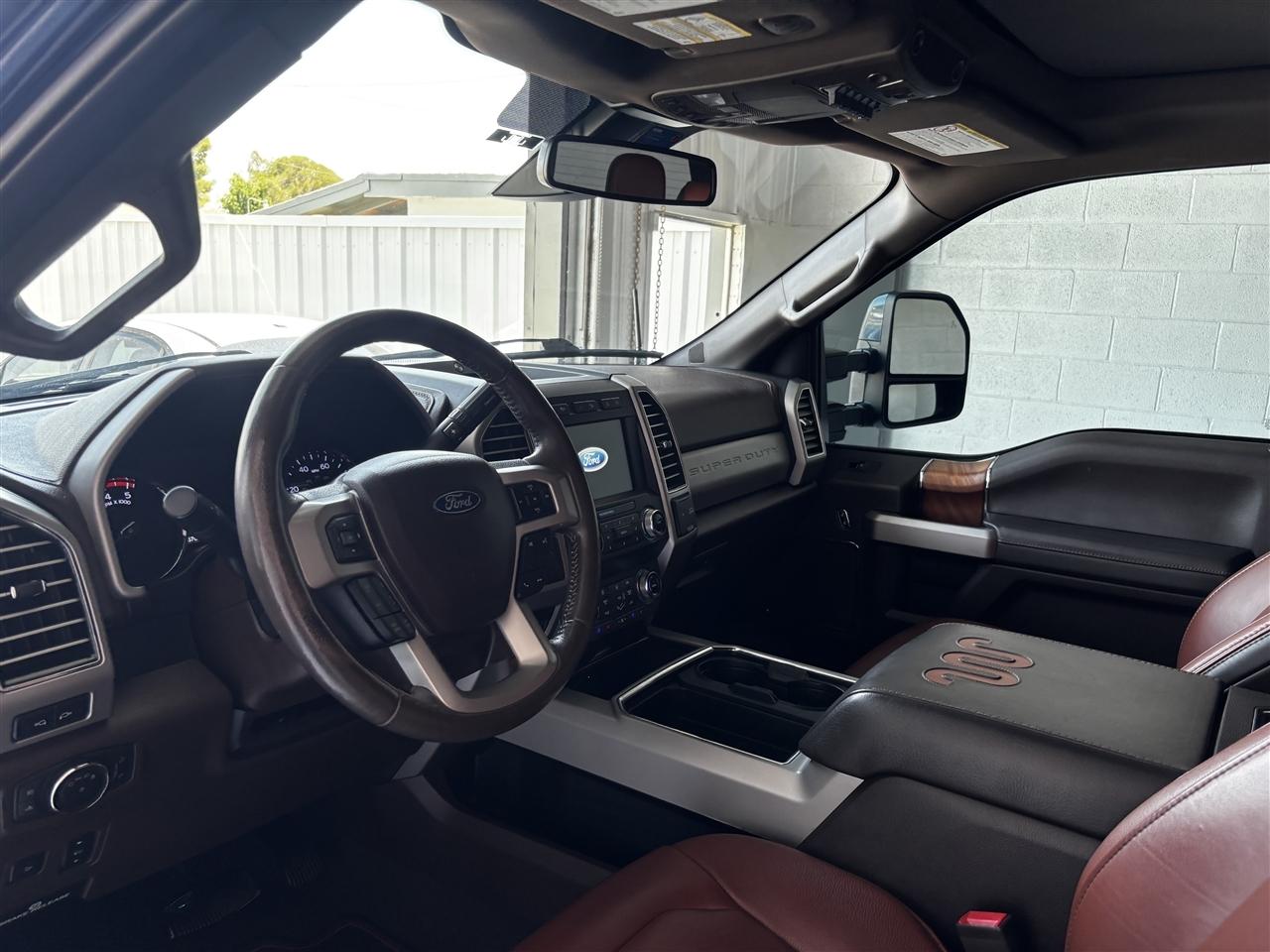 Ford F-250 SD King Ranch Crew Cab 4WD 2019
