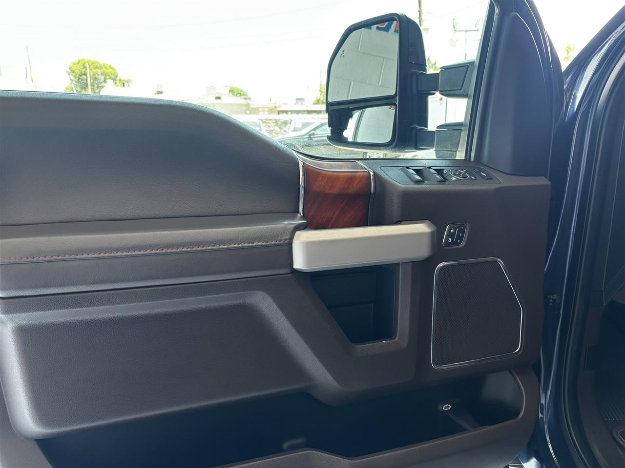 Ford F-250 SD King Ranch Crew Cab 4WD 2019