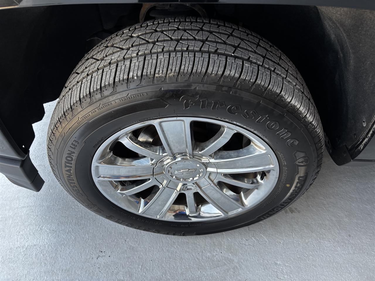 Chevrolet Silverado 1500 High Country Crew Cab Long Box 4WD 2017
