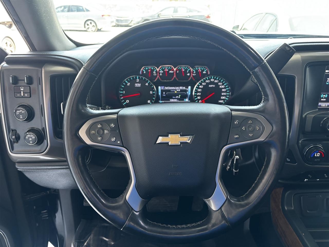 Chevrolet Silverado 1500 High Country Crew Cab Long Box 4WD 2017