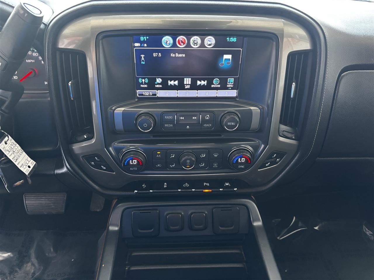 Chevrolet Silverado 1500 High Country Crew Cab Long Box 4WD 2017