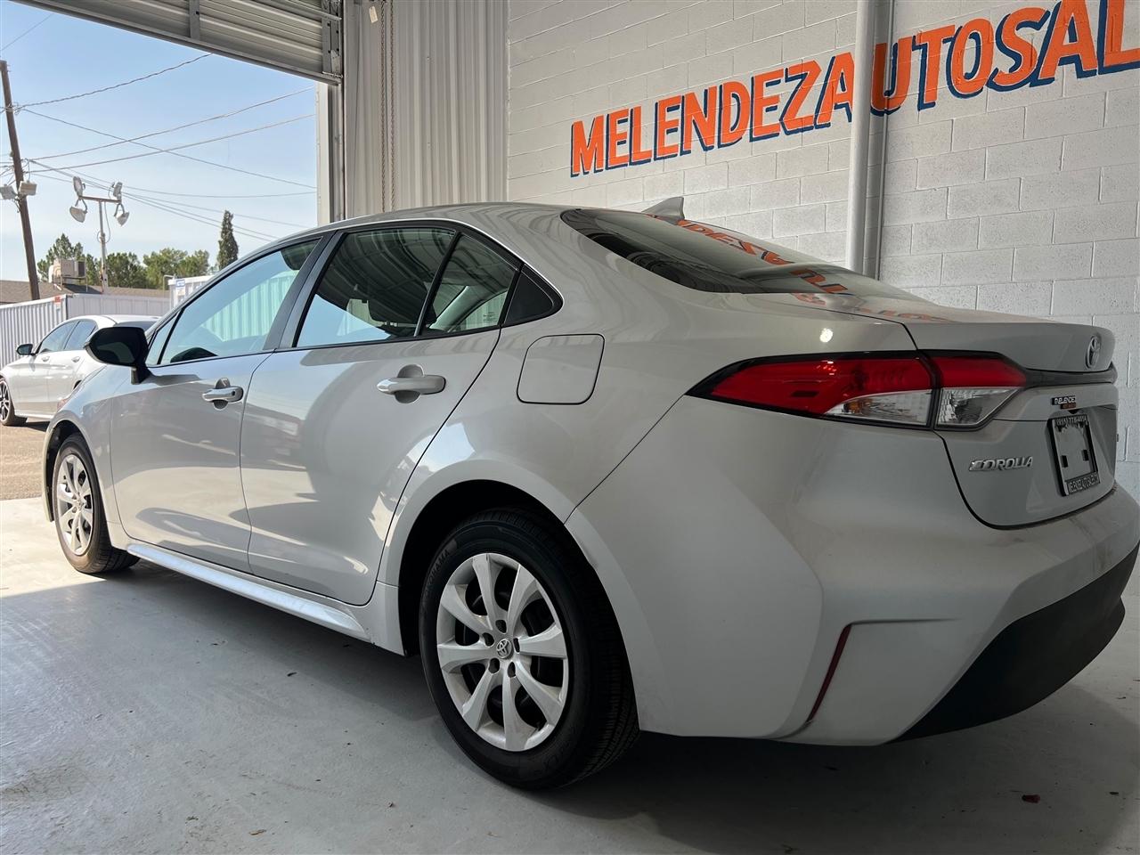 Toyota Corolla LE 2024