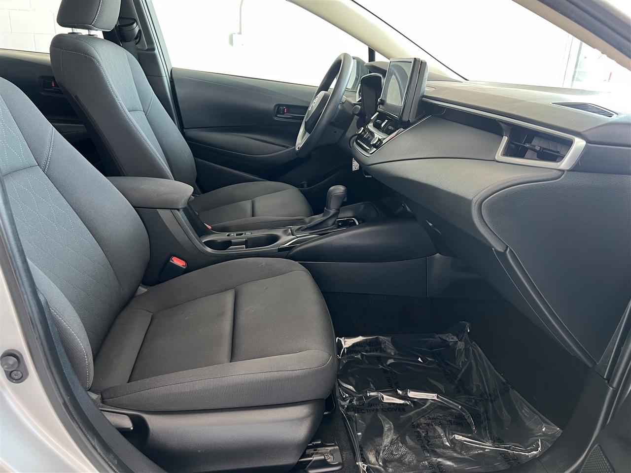 Toyota Corolla LE 2024