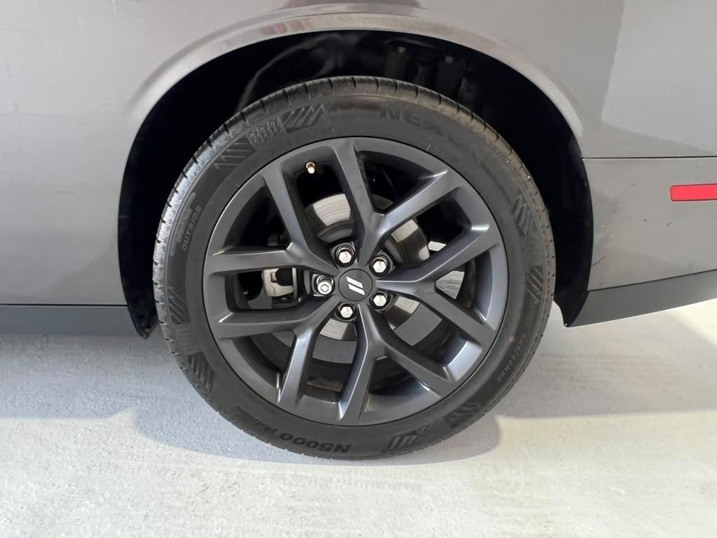 Dodge Challenger SXT 2023