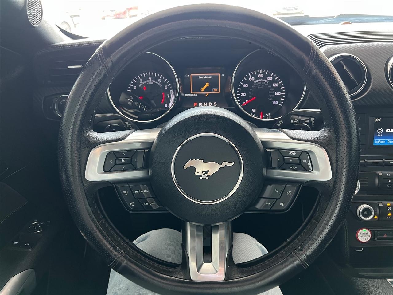 Ford Mustang V6 Coupe 2015