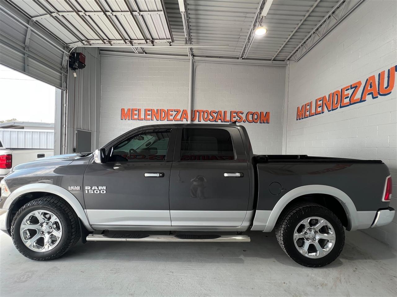 RAM 1500 Laramie Crew Cab SWB 4WD 2016