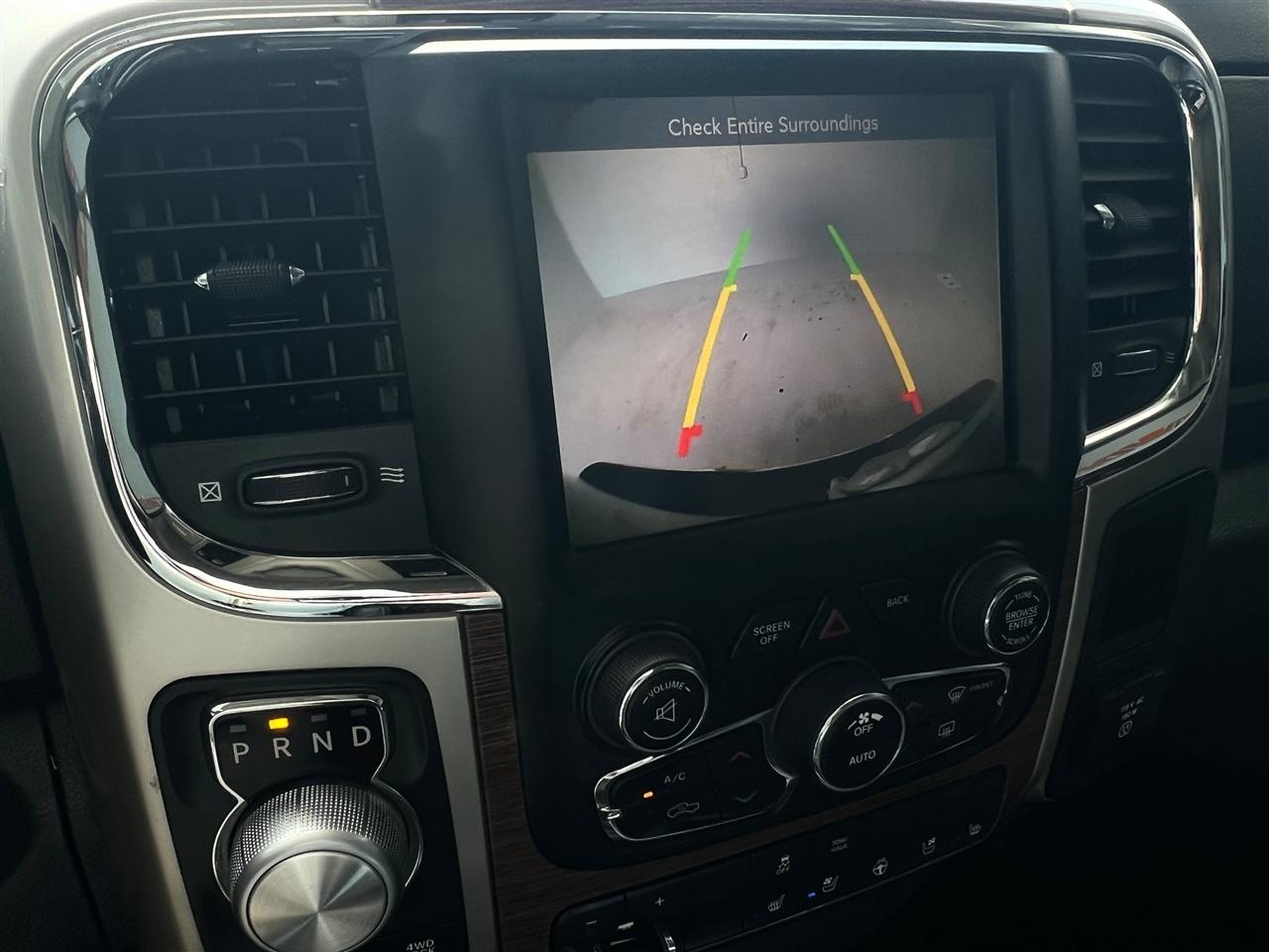 RAM 1500 Laramie Crew Cab SWB 4WD 2016