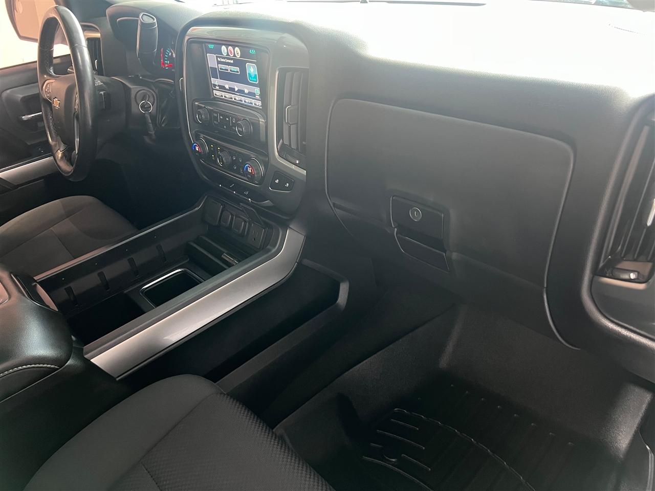 Chevrolet Silverado 1500 LT Crew Cab 4WD 2015