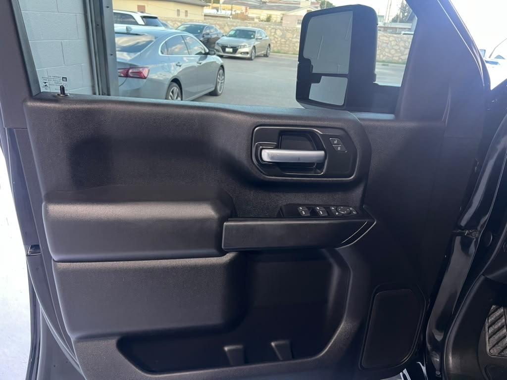 Chevrolet Silverado 2500HD Custom Crew Cab Long Box 4WD 2022