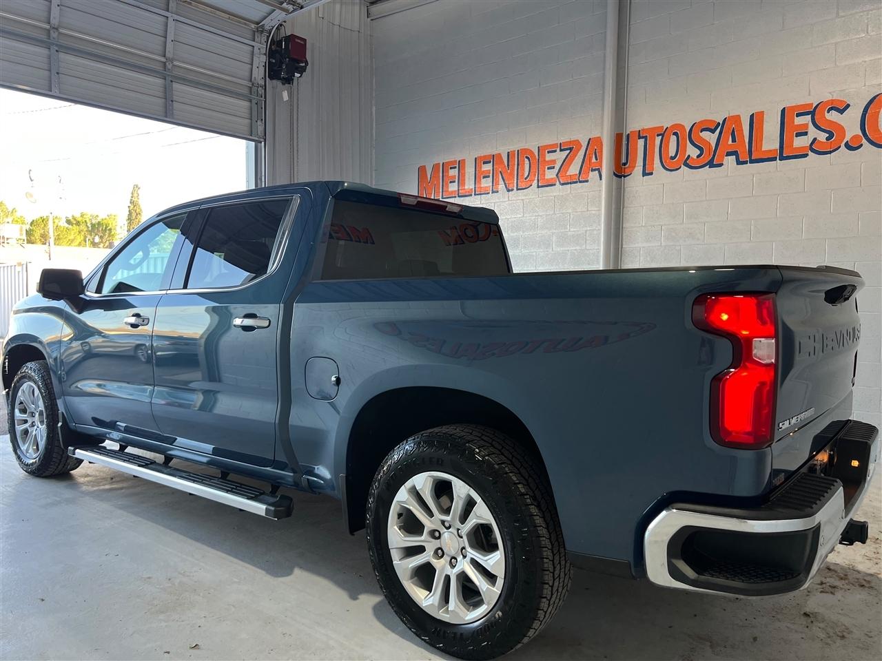 Chevrolet Silverado 1500 LTZ Crew Cab 4WD 2024