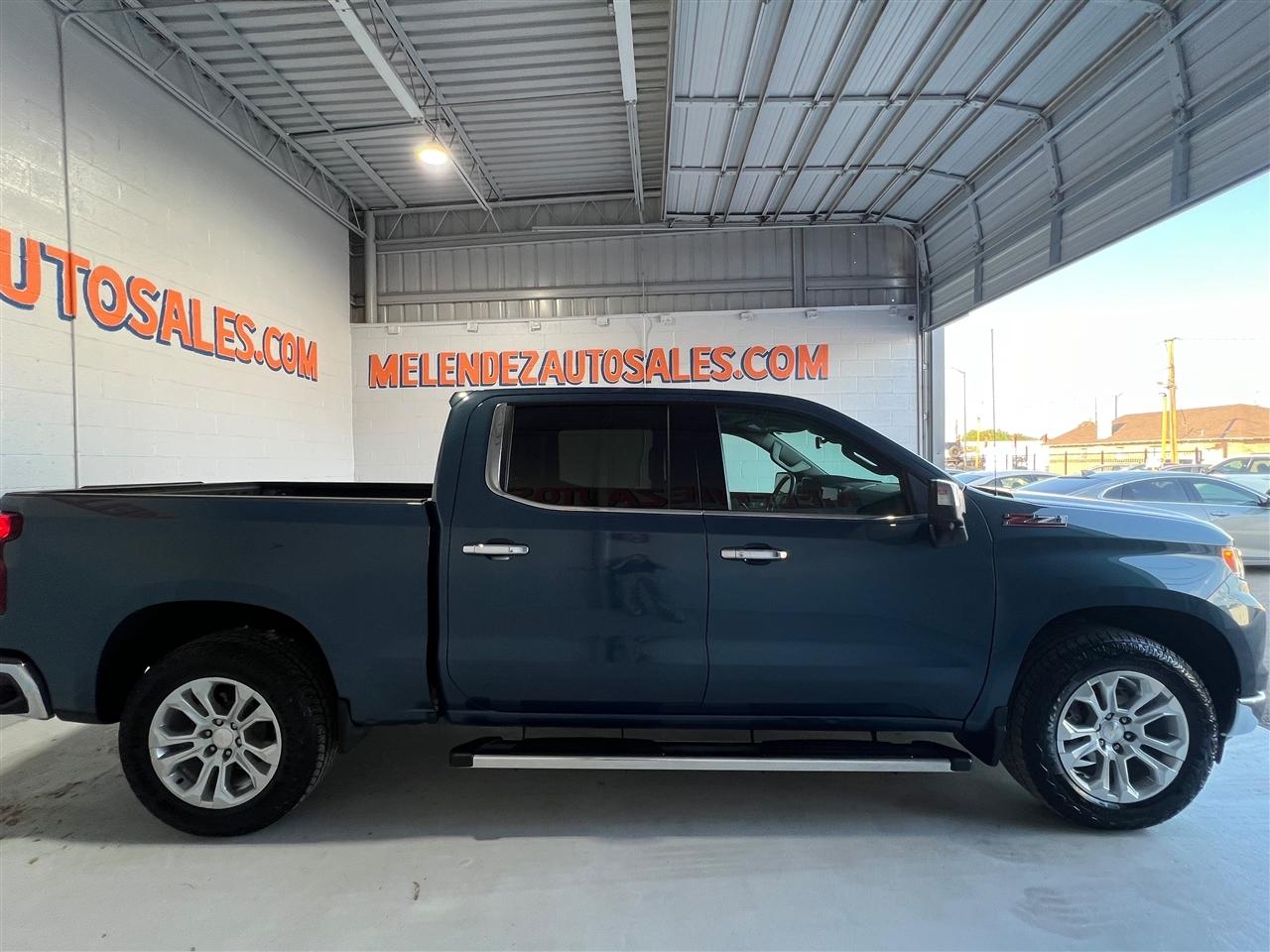 Chevrolet Silverado 1500 LTZ Crew Cab 4WD 2024