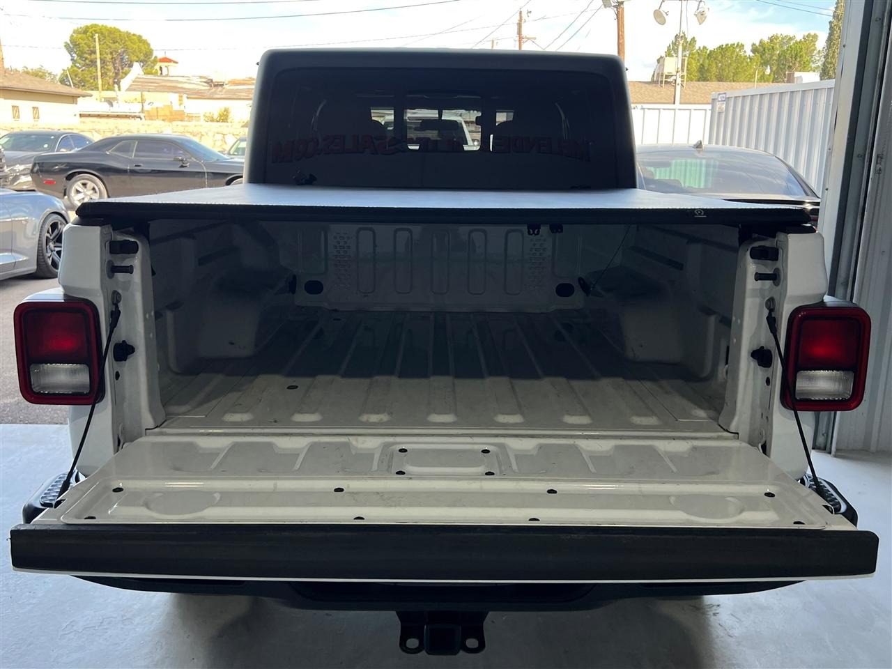 Jeep Gladiator Sport 2023