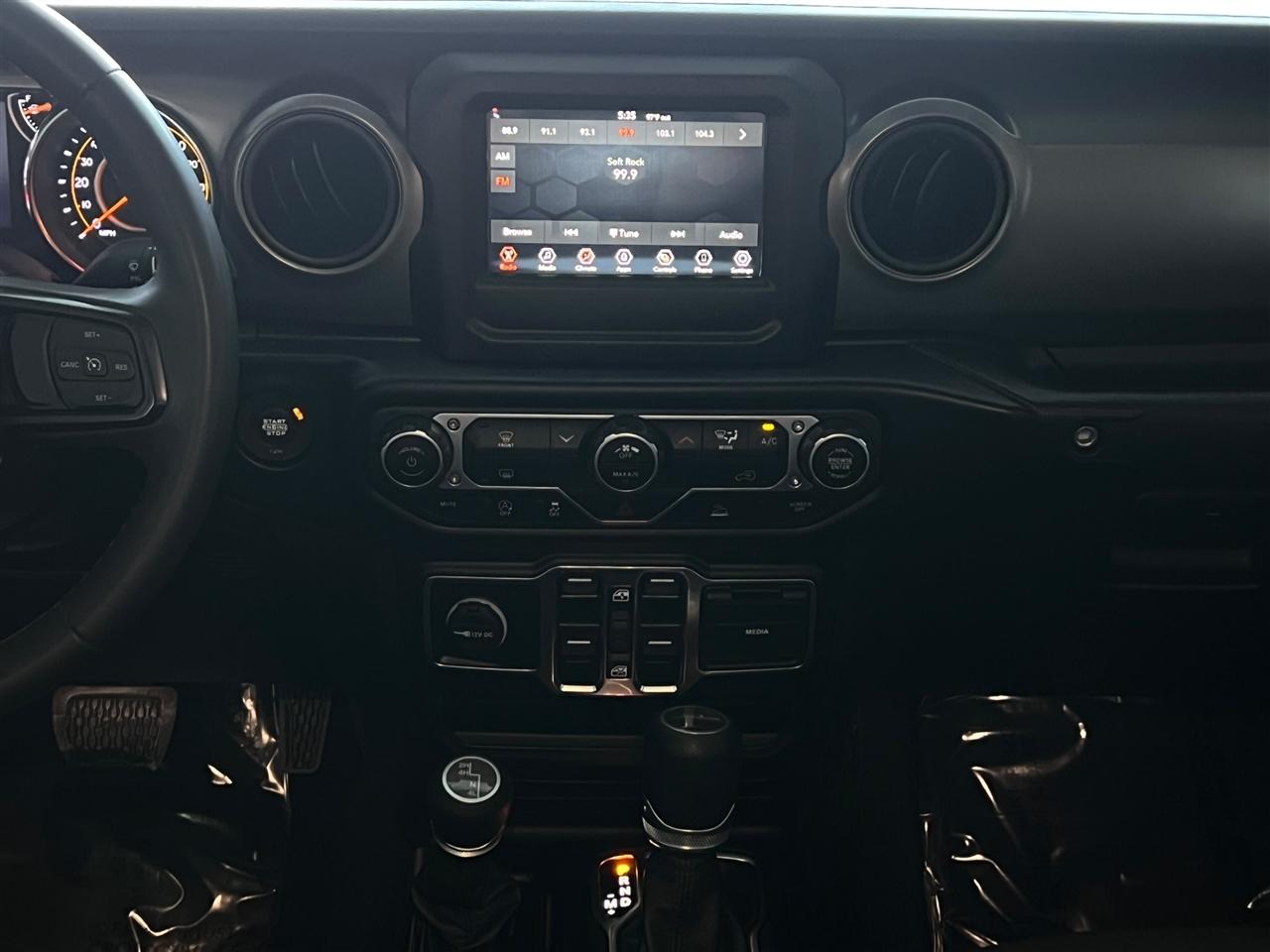 Jeep Gladiator Sport 2023
