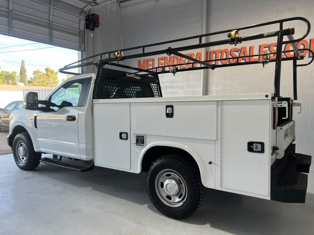 Ford F-350 SD XL 2WD 2022