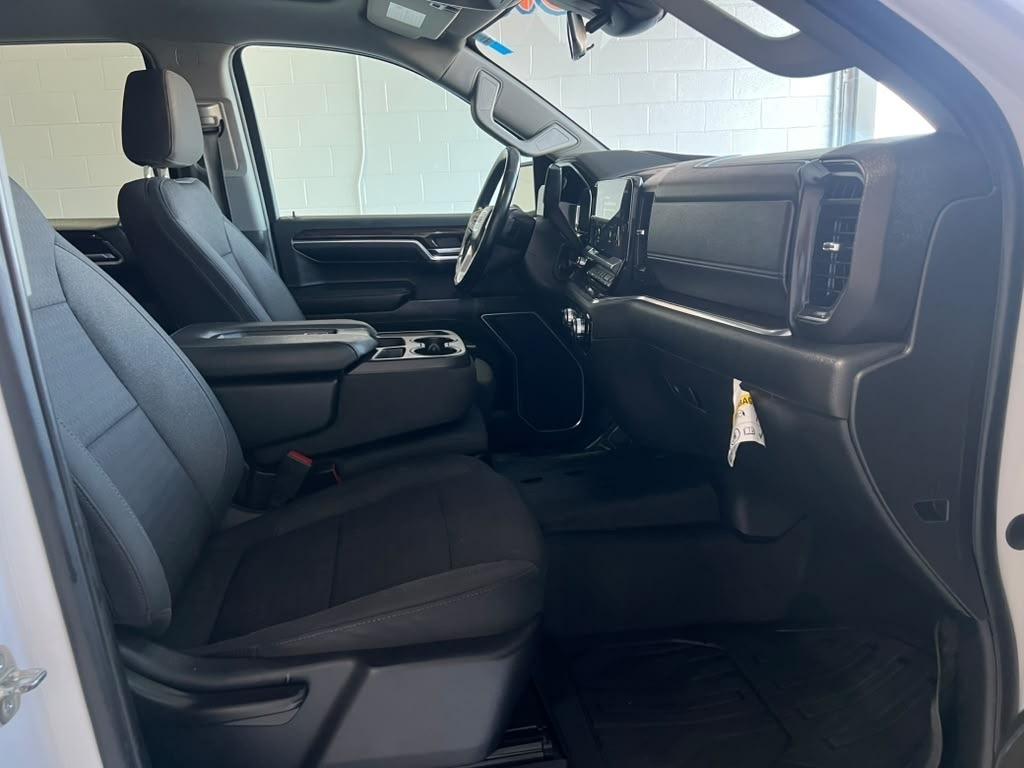 GMC Sierra 1500 Elevation Crew Cab 4WD 2023