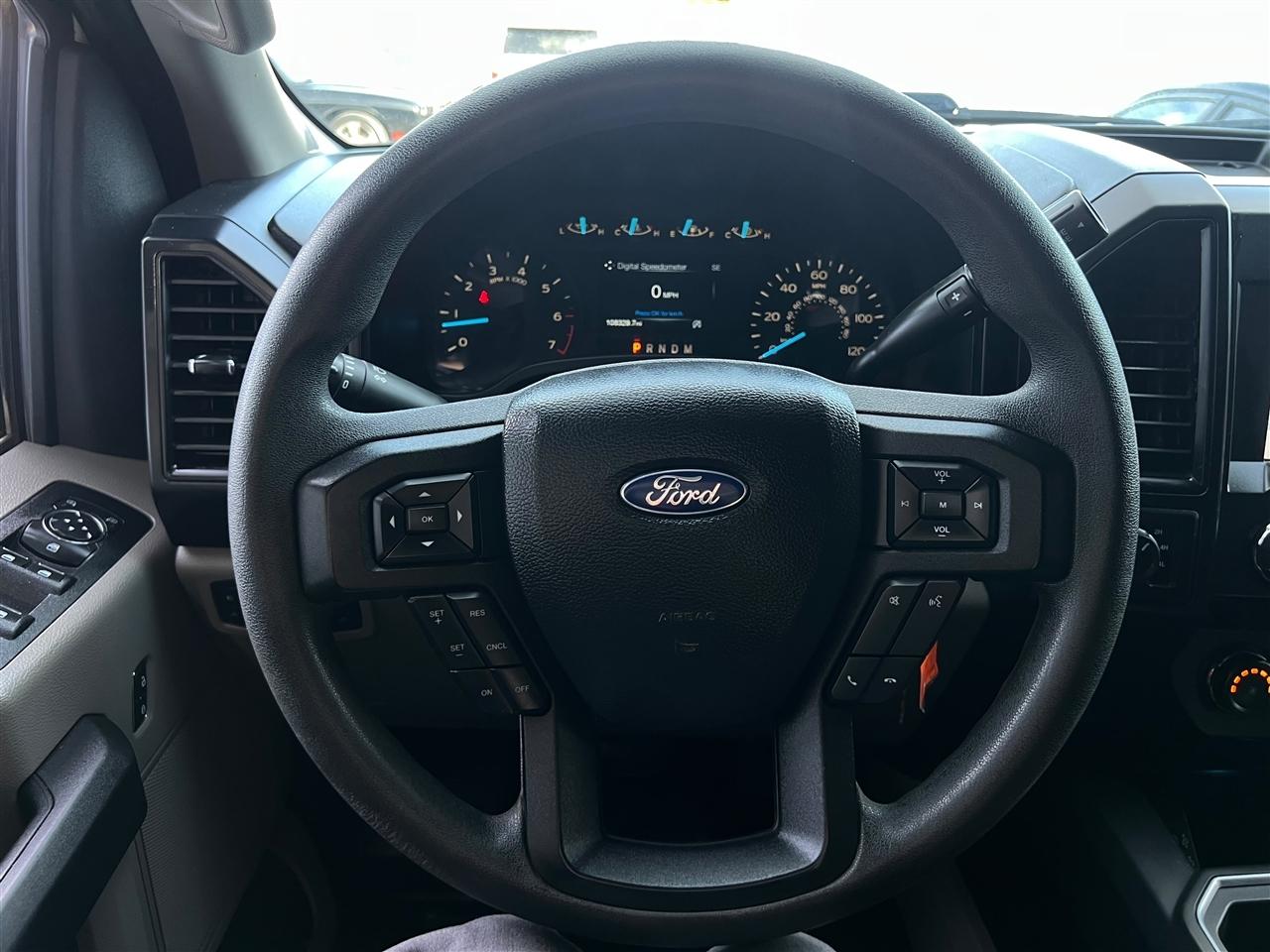 Ford F-150 XL SuperCrew 5.5-ft. Bed 4WD 2019