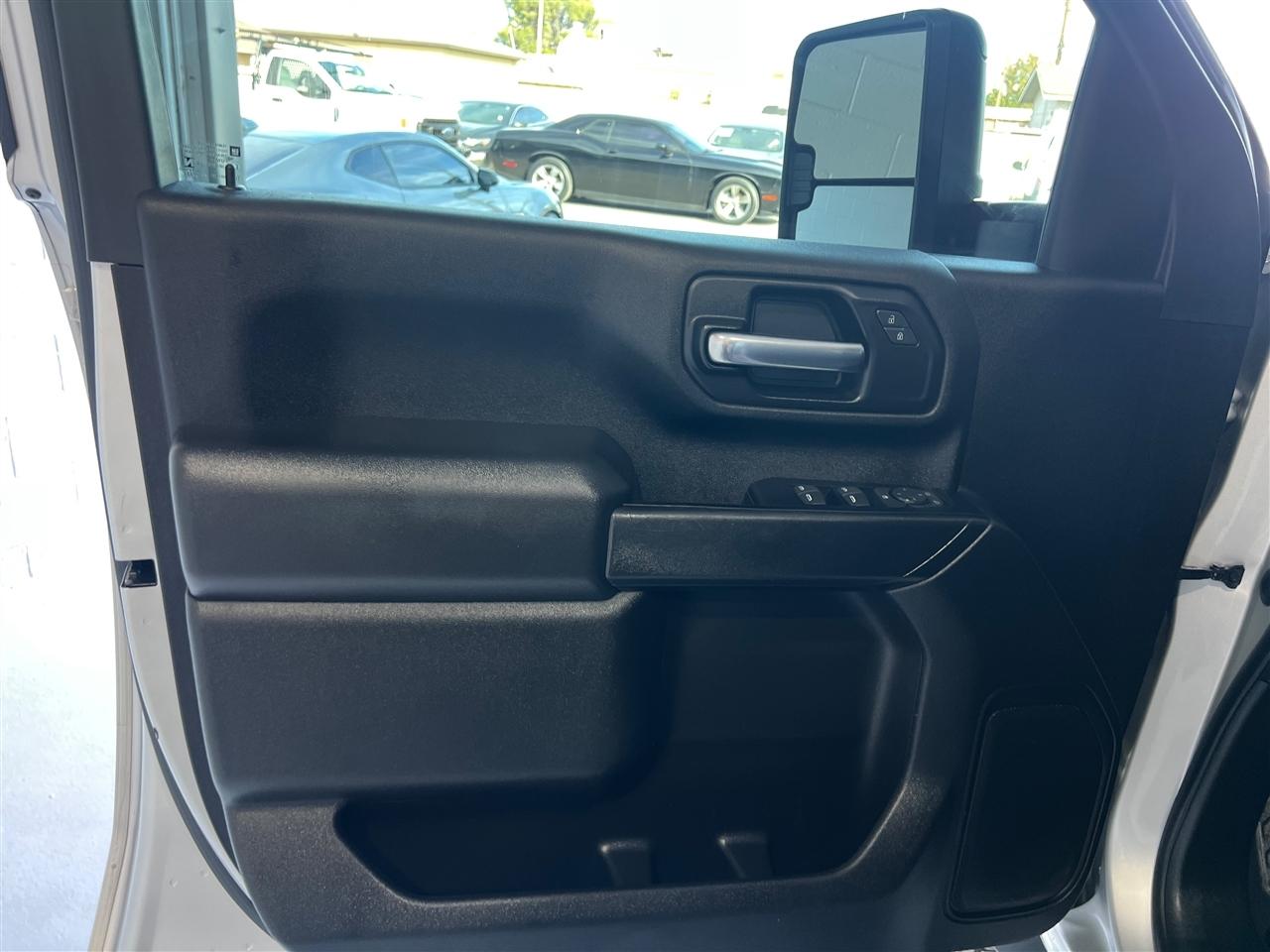 Chevrolet Silverado 2500HD Custom Crew Cab Long Box 2WD 2022