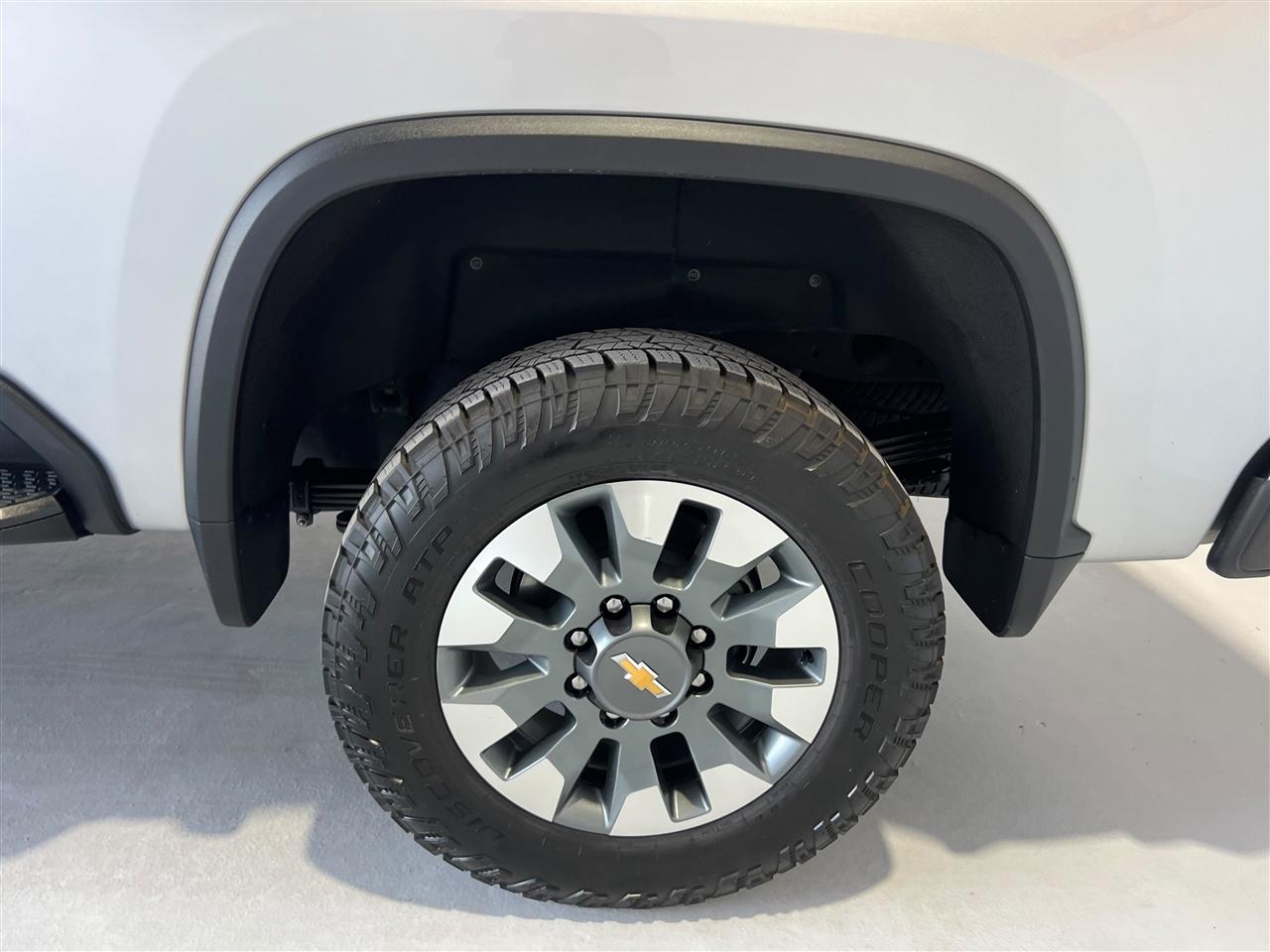 Chevrolet Silverado 2500HD Custom Crew Cab Long Box 2WD 2022