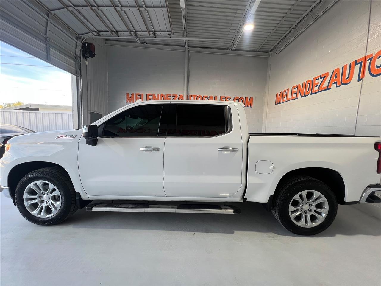 Chevrolet Silverado 1500 LTZ Crew Cab 4WD 2024