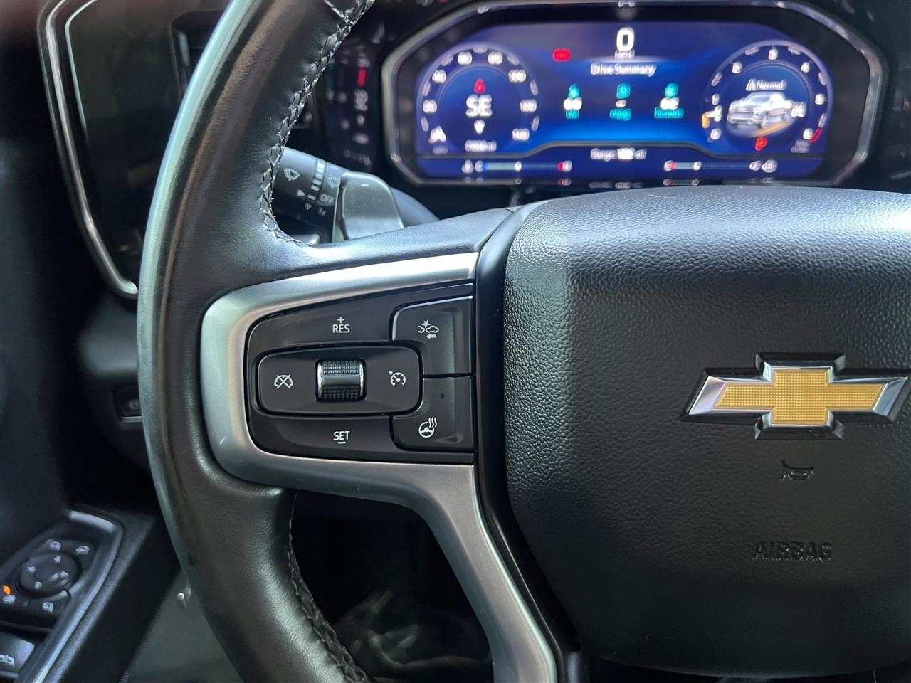 Chevrolet Silverado 1500 LTZ Crew Cab 4WD 2024