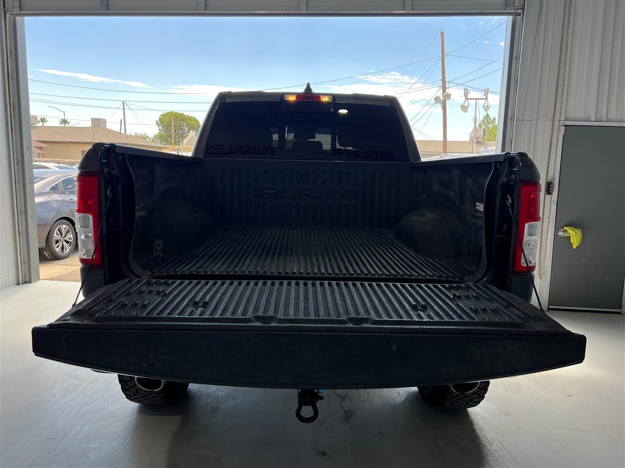 RAM 1500 Big Horn Crew Cab SWB 4WD 2019