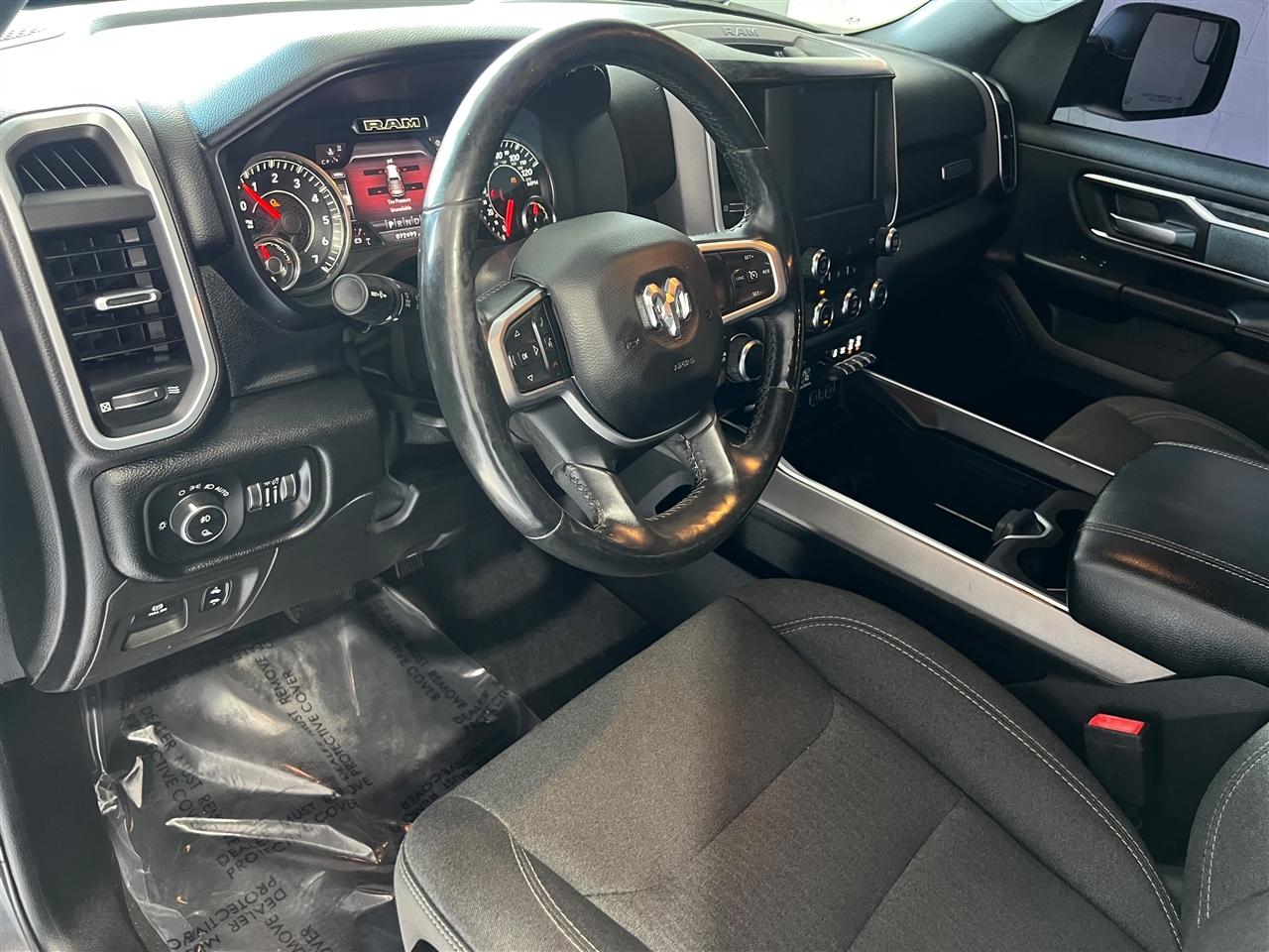 RAM 1500 Big Horn Crew Cab SWB 4WD 2019