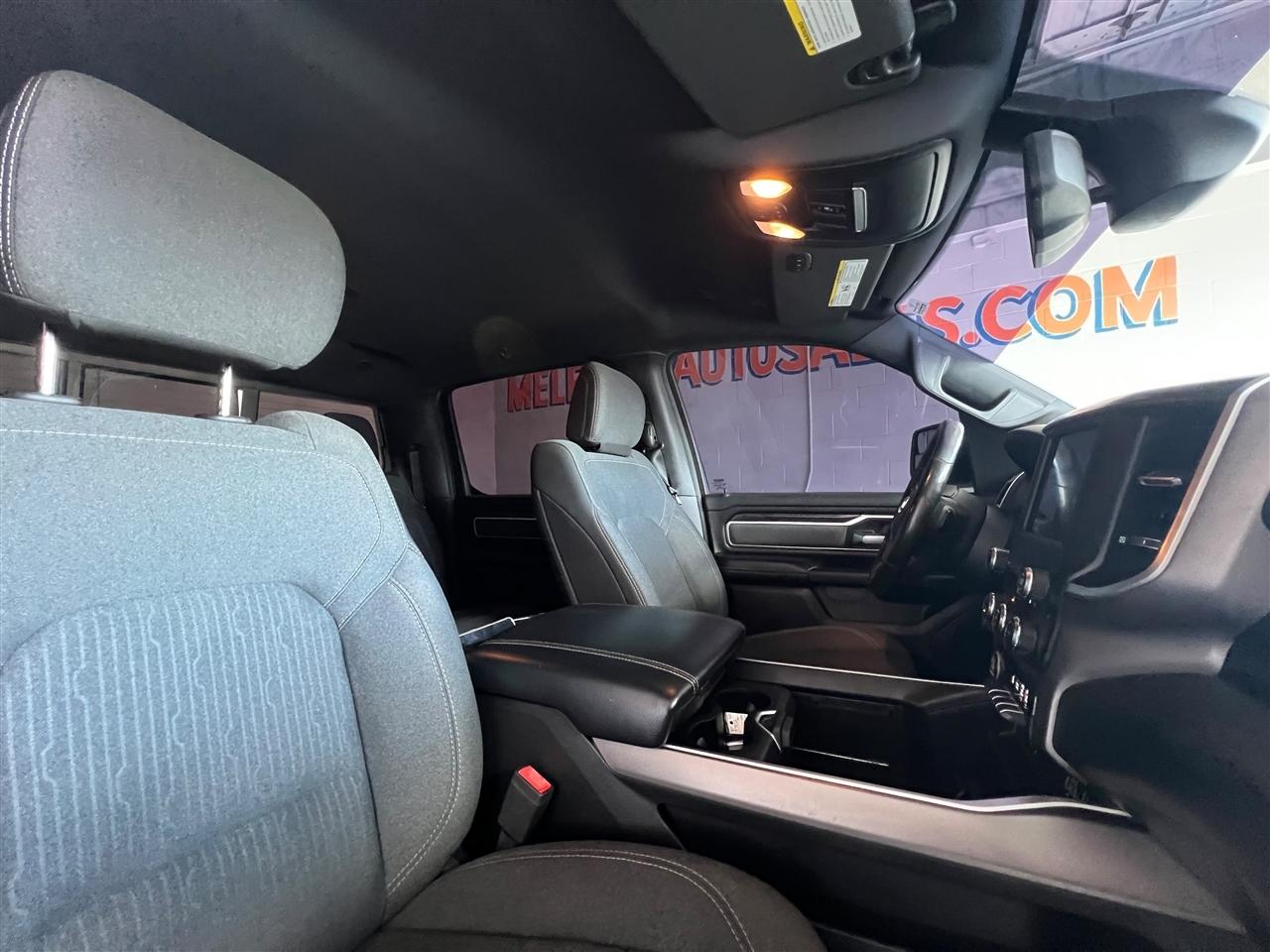 RAM 1500 Big Horn Crew Cab SWB 4WD 2019