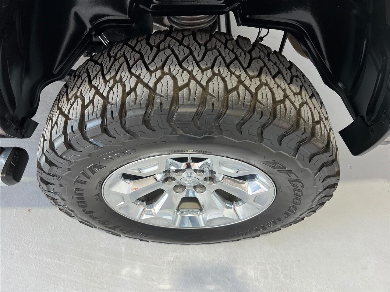 RAM 1500 Big Horn Crew Cab SWB 4WD 2019