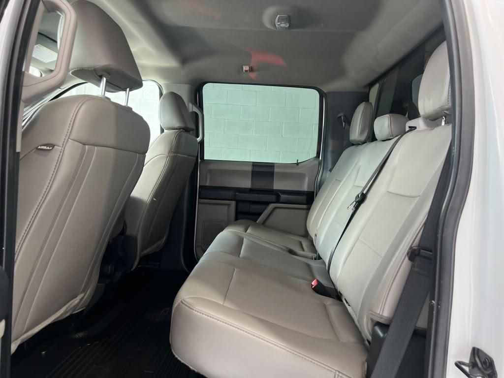 Ford F-350 SD XL Crew Cab Long Bed DRW 4WD 2022