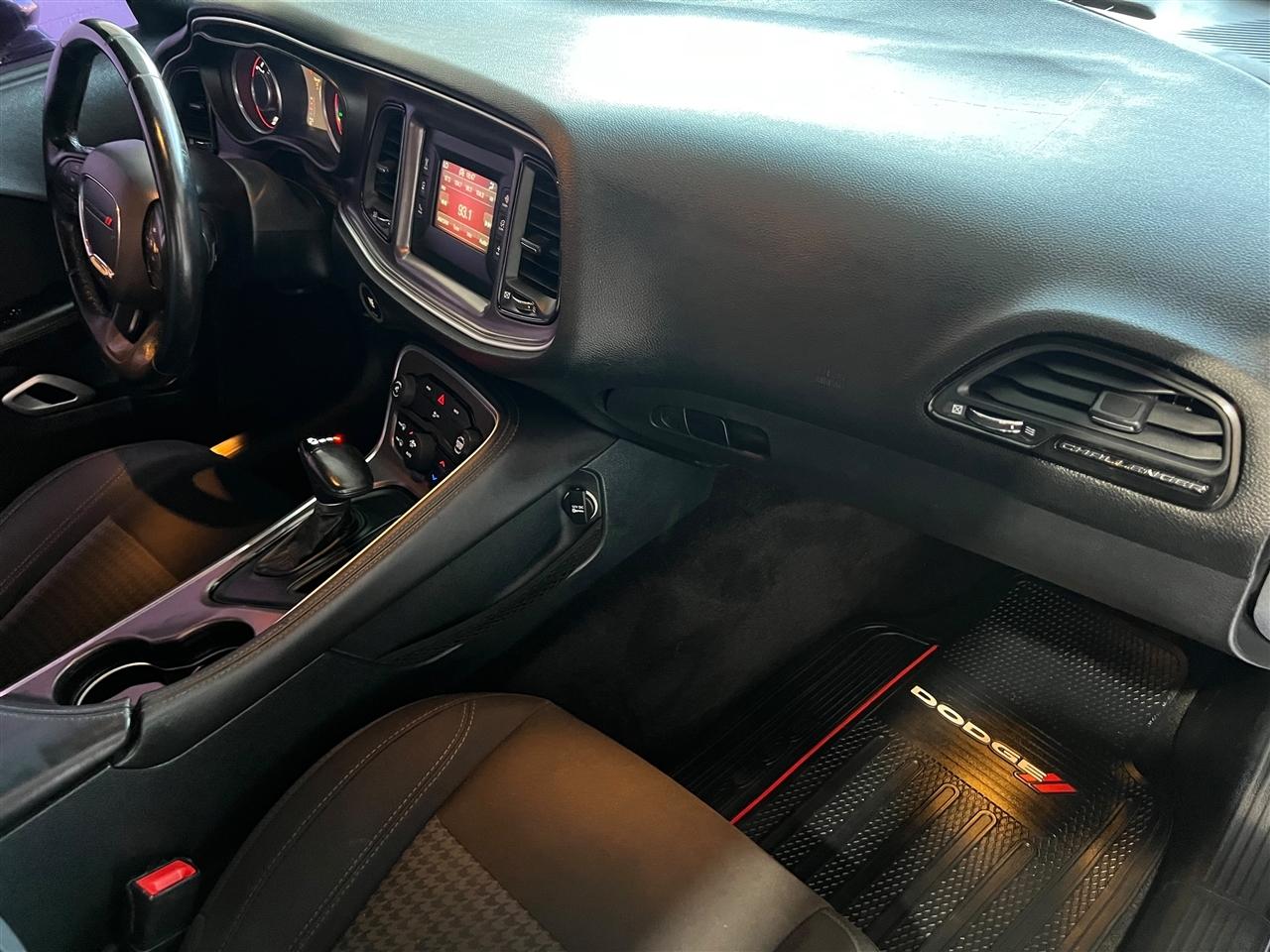 Dodge Challenger SXT 2016