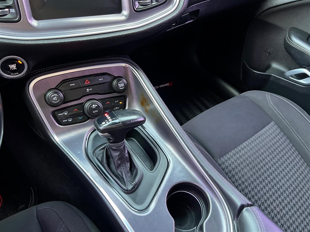Dodge Challenger SXT 2016