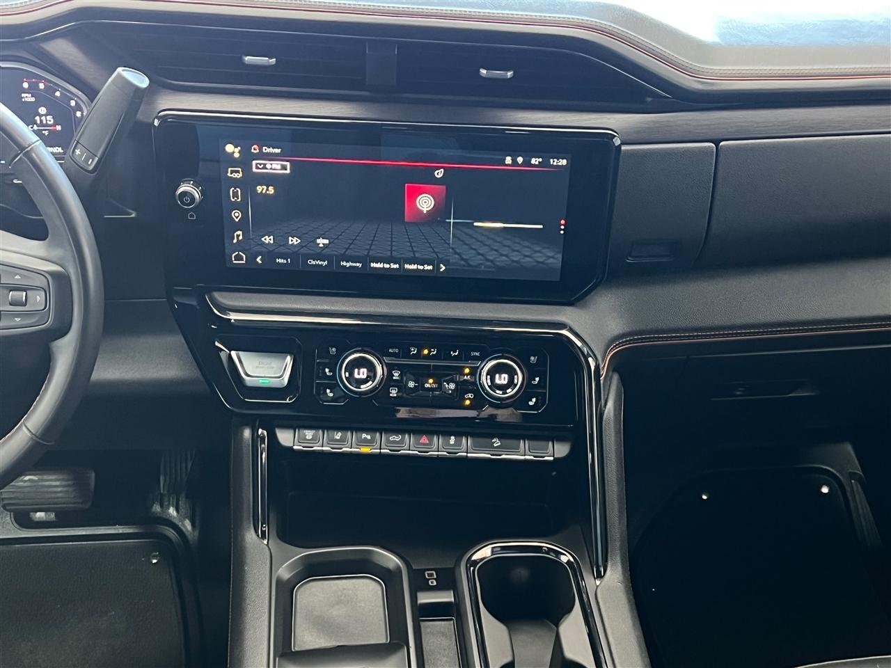 GMC Sierra 2500HD AT4 Crew Cab 4WD 2024