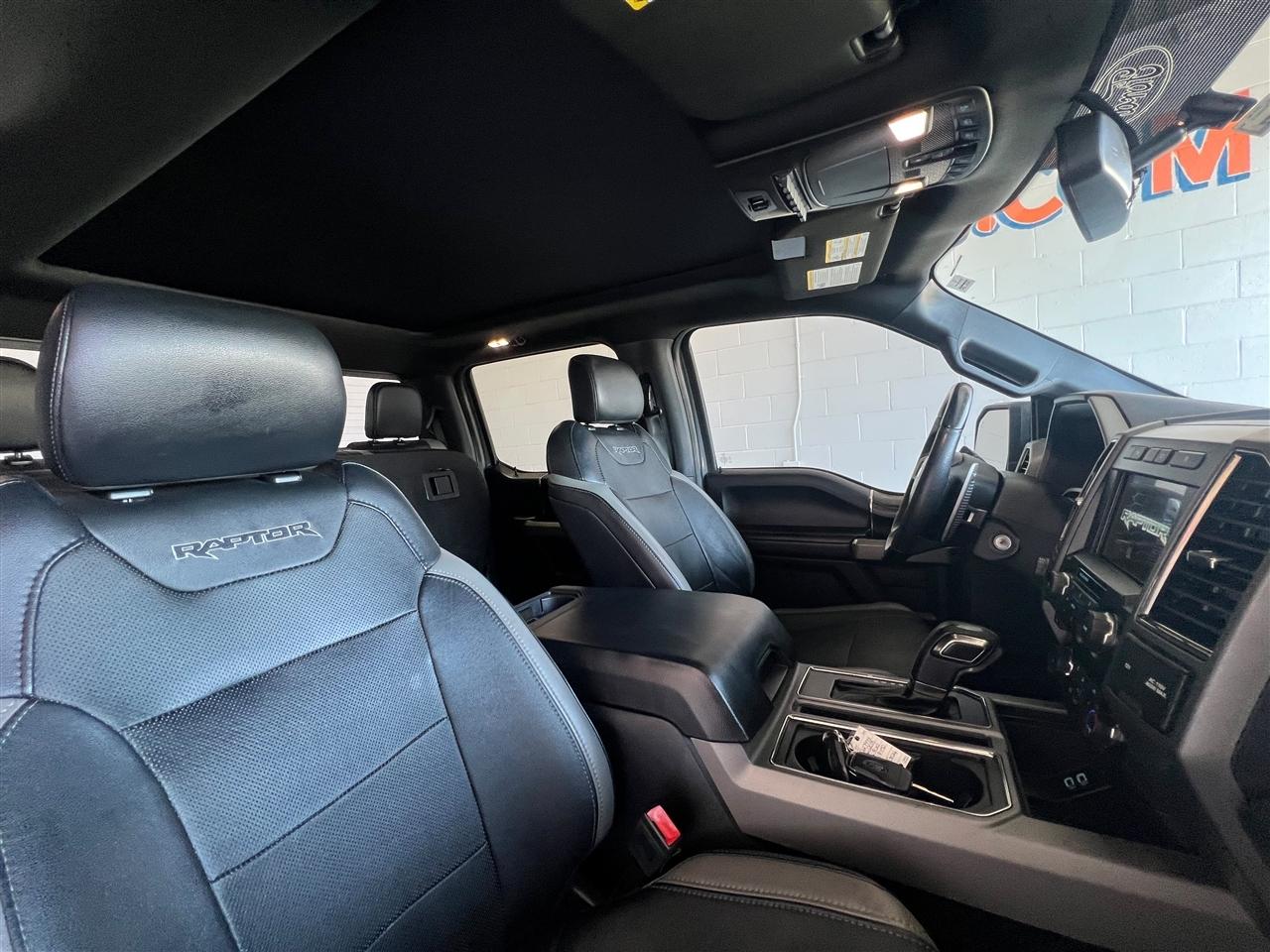 Ford F-150 Raptor SuperCrew 4WD 2018