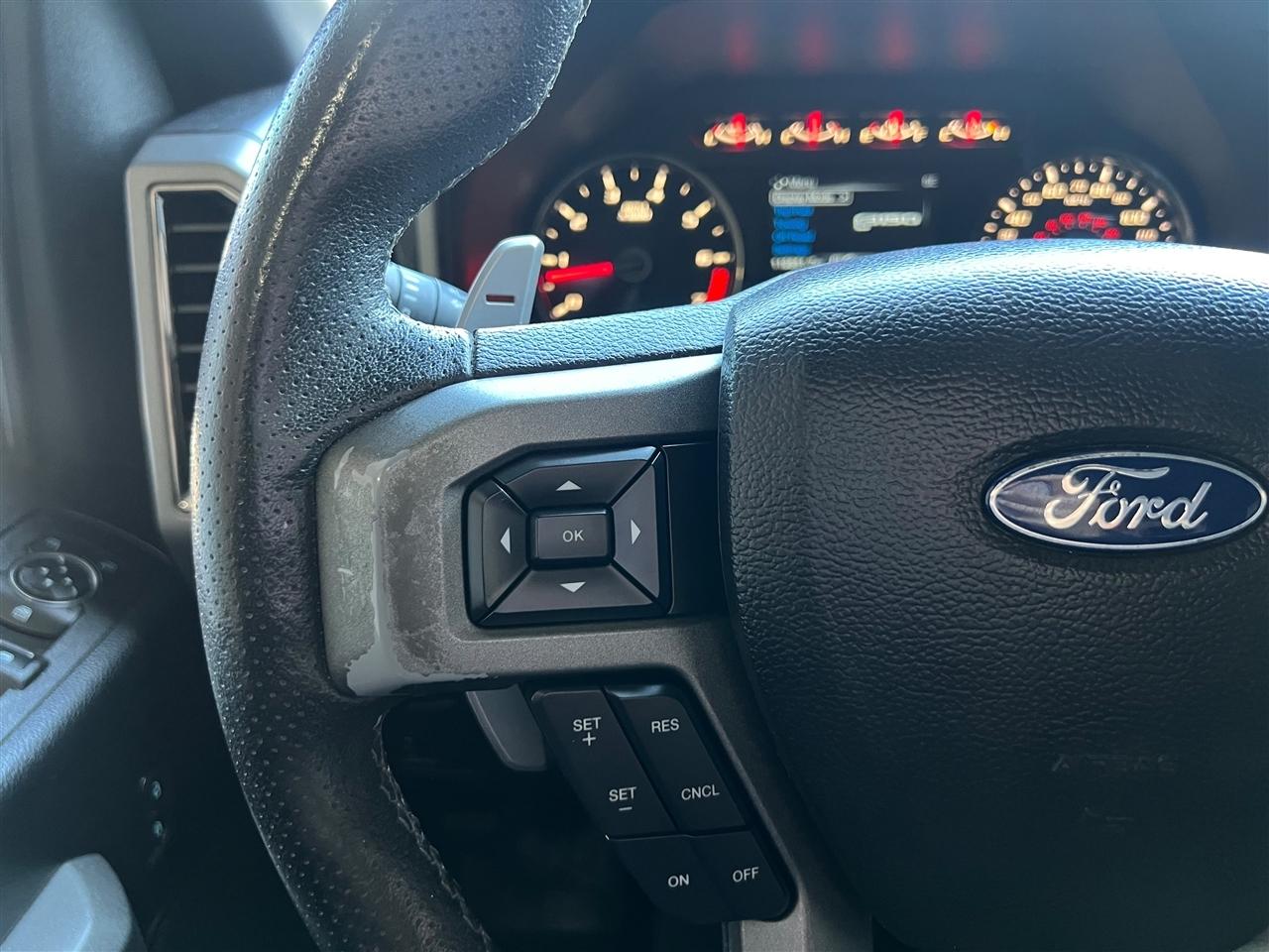 Ford F-150 Raptor SuperCrew 4WD 2018