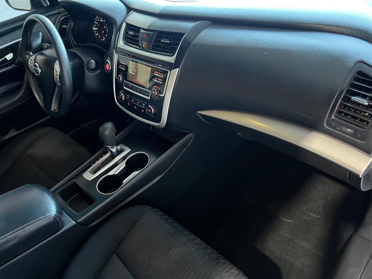Nissan Altima 2.5 S 2016