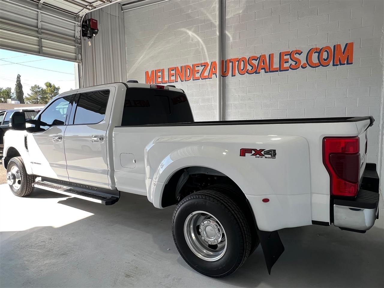 Ford F-350 SD Lariat Crew Cab Long Bed DRW 4WD 2022