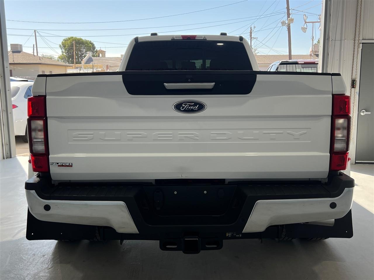 Ford F-350 SD Lariat Crew Cab Long Bed DRW 4WD 2022