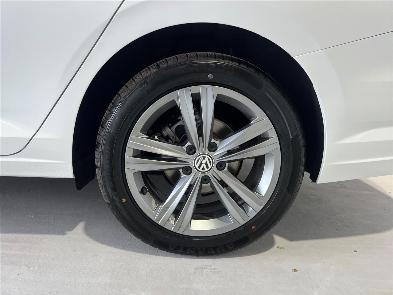 Volkswagen Jetta 1.4T S 8A 2019