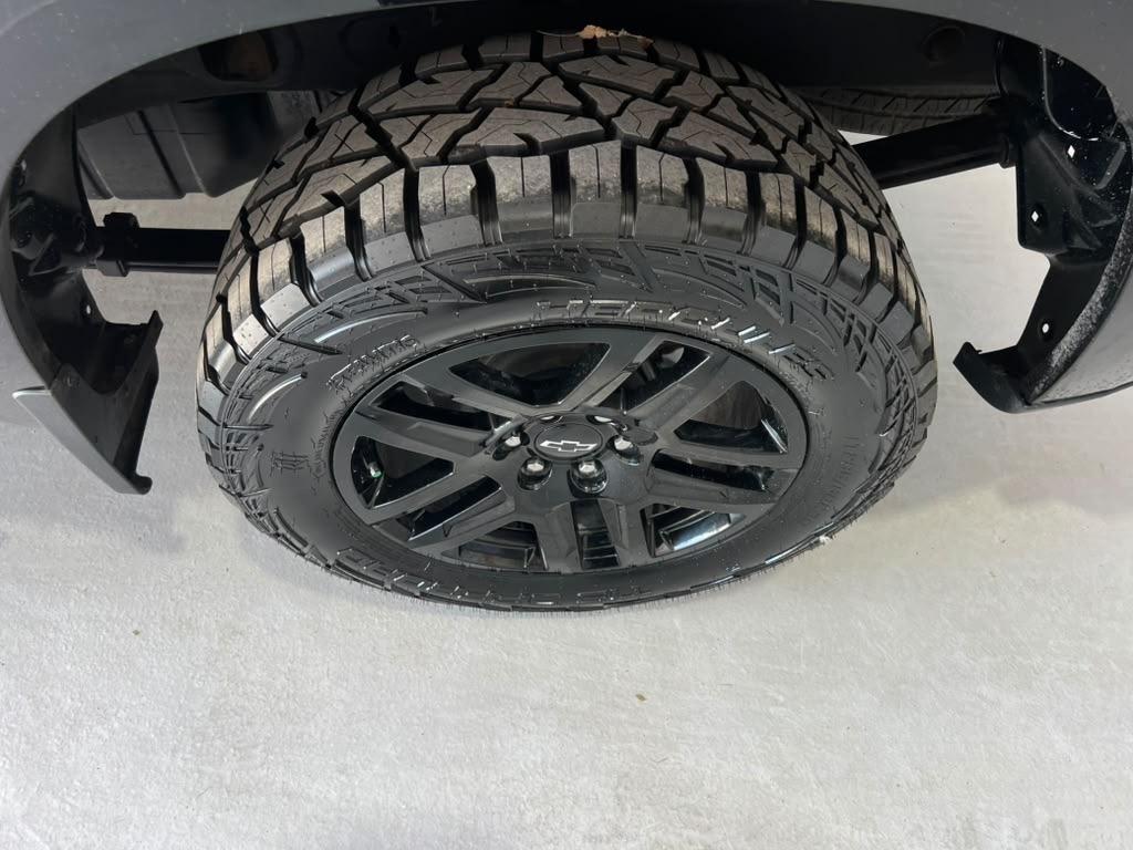 Chevrolet Silverado 1500 RST Crew Cab 4WD 2023