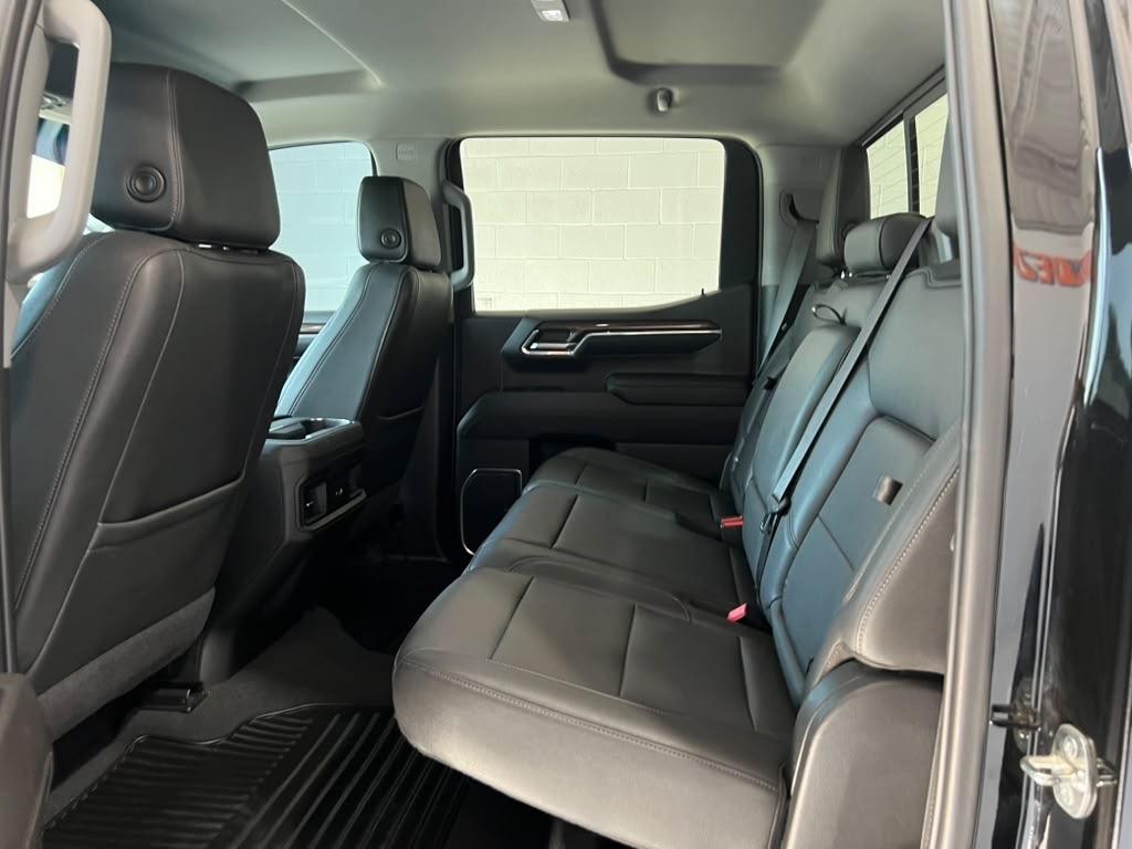 Chevrolet Silverado 1500 RST Crew Cab 4WD 2023