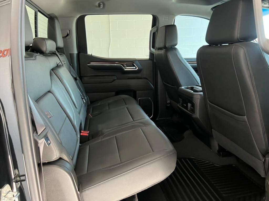 Chevrolet Silverado 1500 RST Crew Cab 4WD 2023