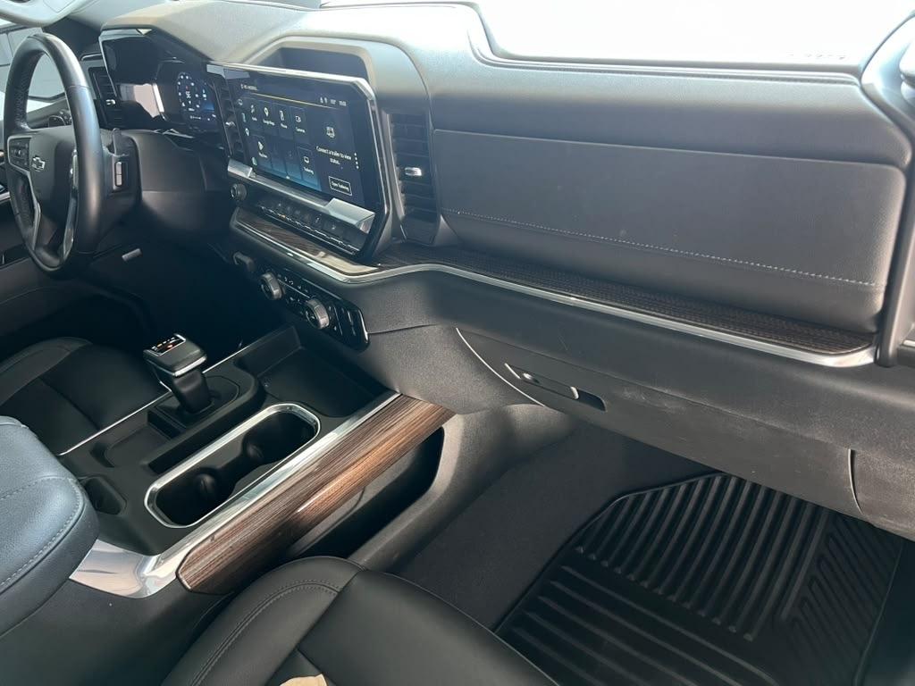Chevrolet Silverado 1500 RST Crew Cab 4WD 2023