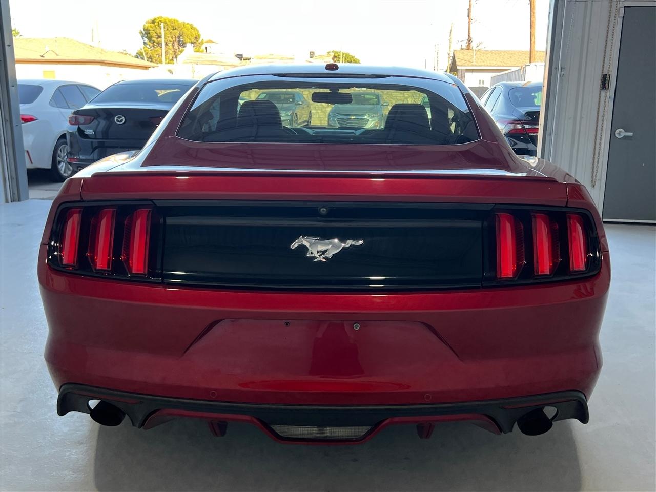 Ford Mustang EcoBoost Premium Coupe 2017